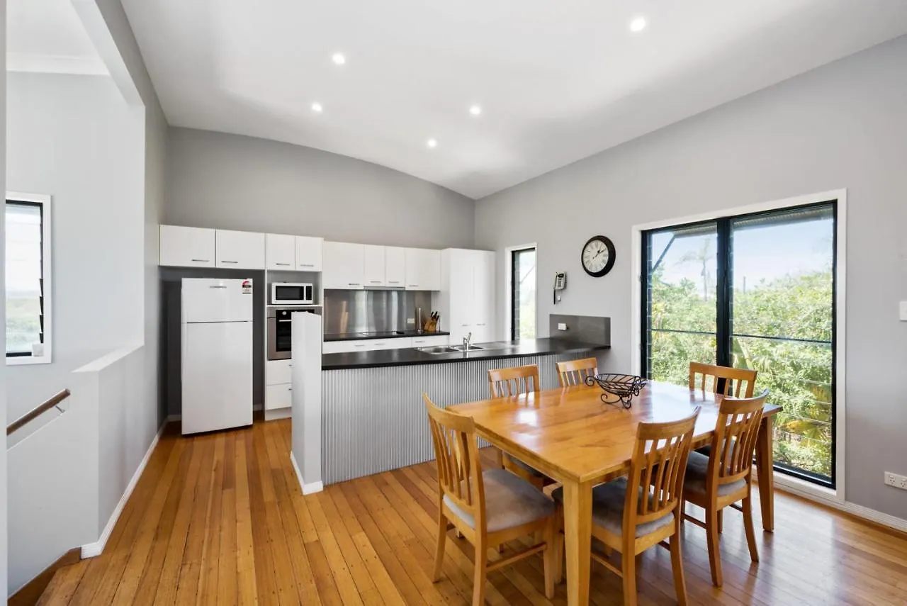 Holiday home 40 Jacana Street, Peregian Beach